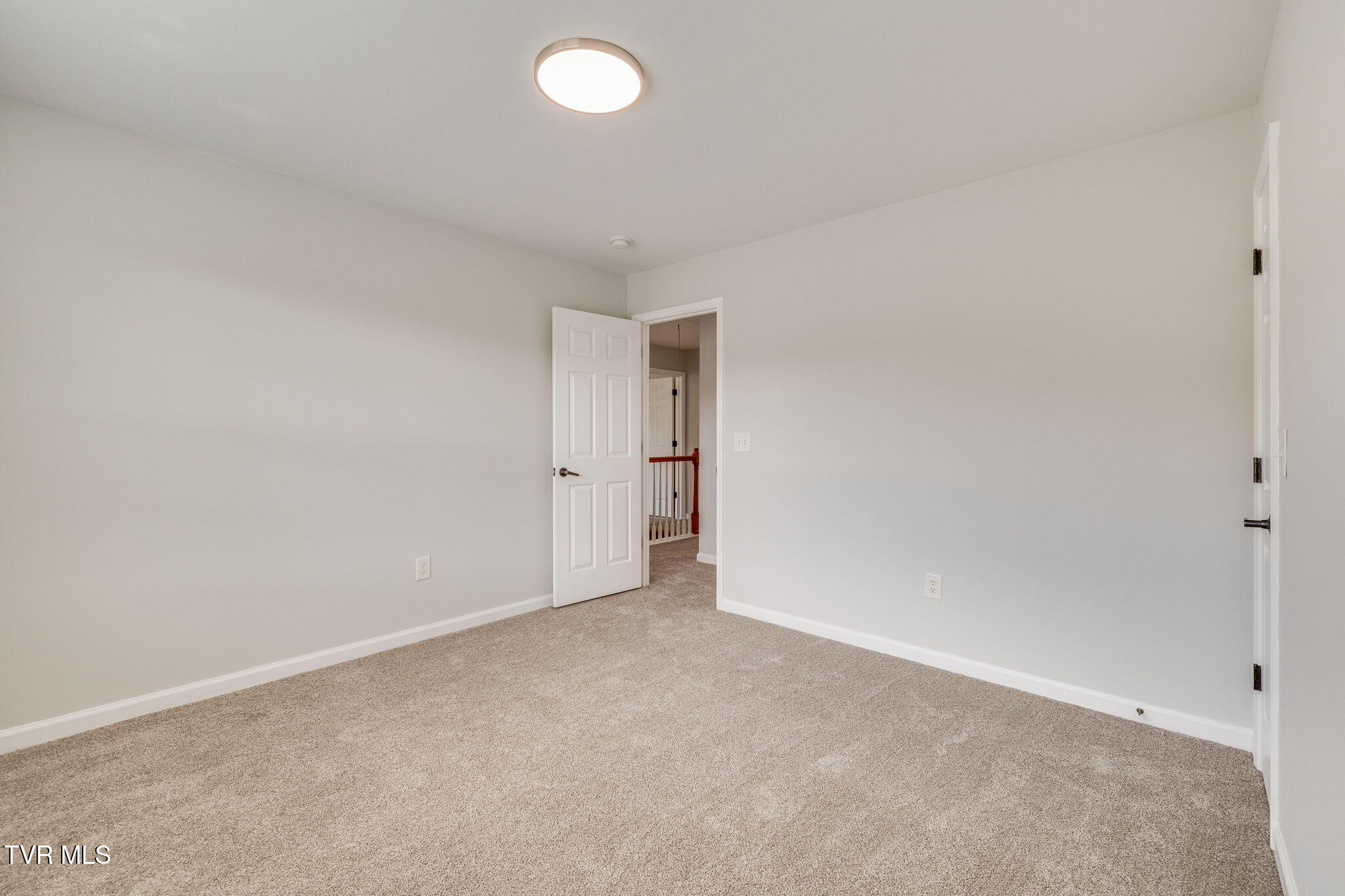 754 Candor Road Johnson City, TN 37615 - Photo 28 of 40 028