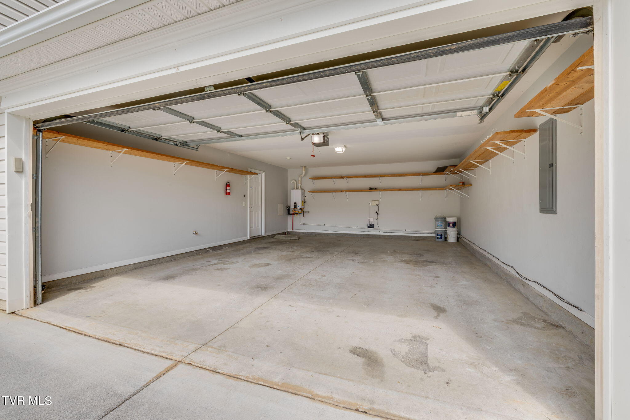 754 Candor Road Johnson City, TN 37615 - Photo 32 of 40 032