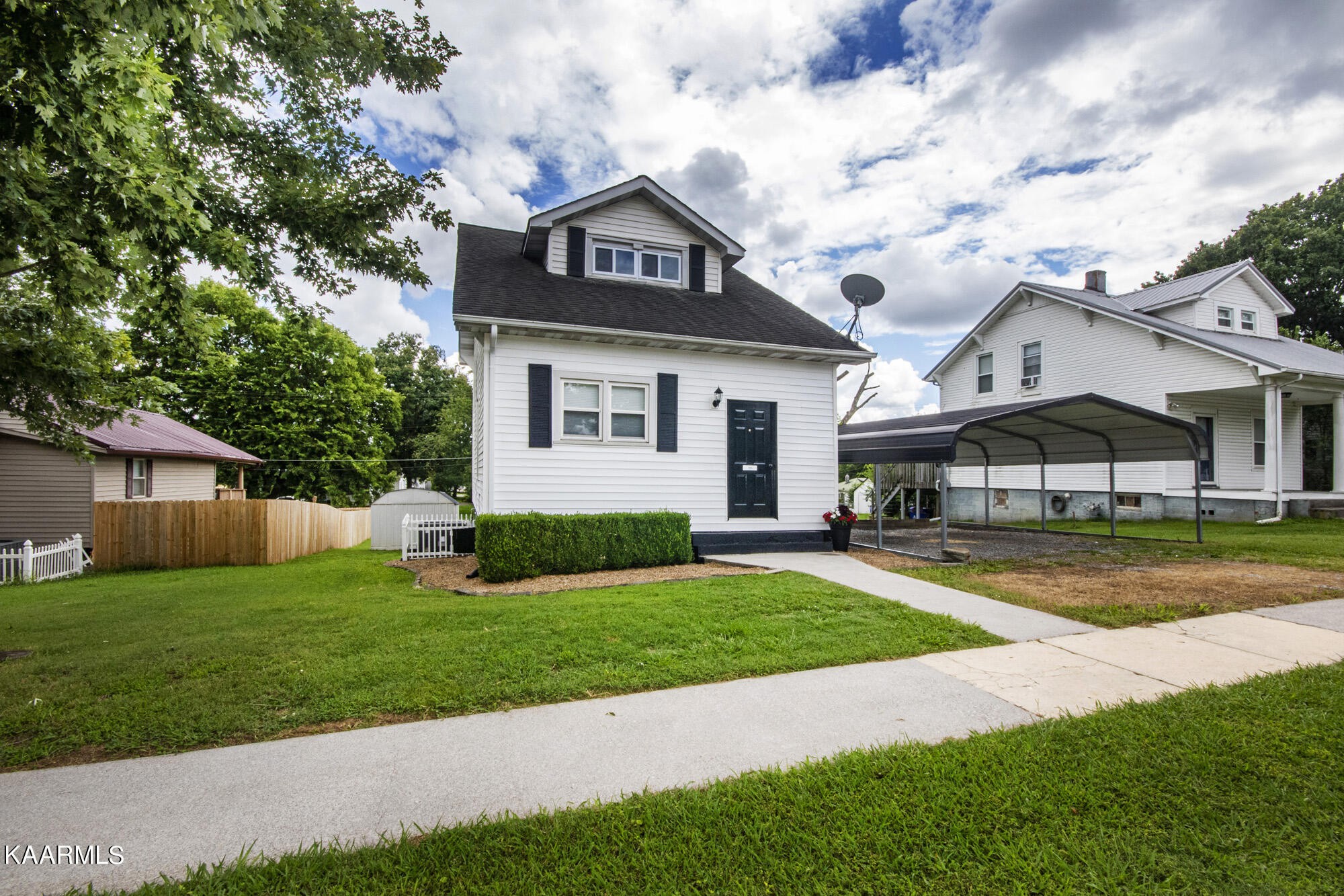 309 West Lincoln Road Alcoa, TN 37701 - Photo 1 of 33 Gallery Image 1