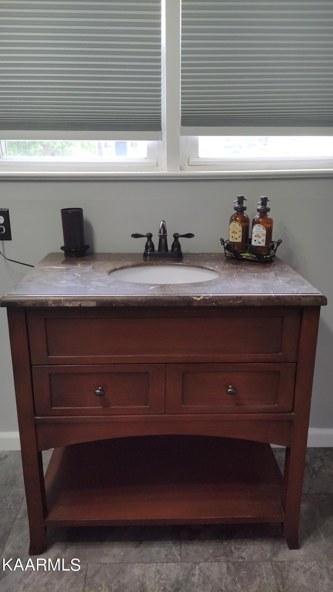 309 West Lincoln Road Alcoa, TN 37701 - Photo 5 of 33 Gallery Image 5