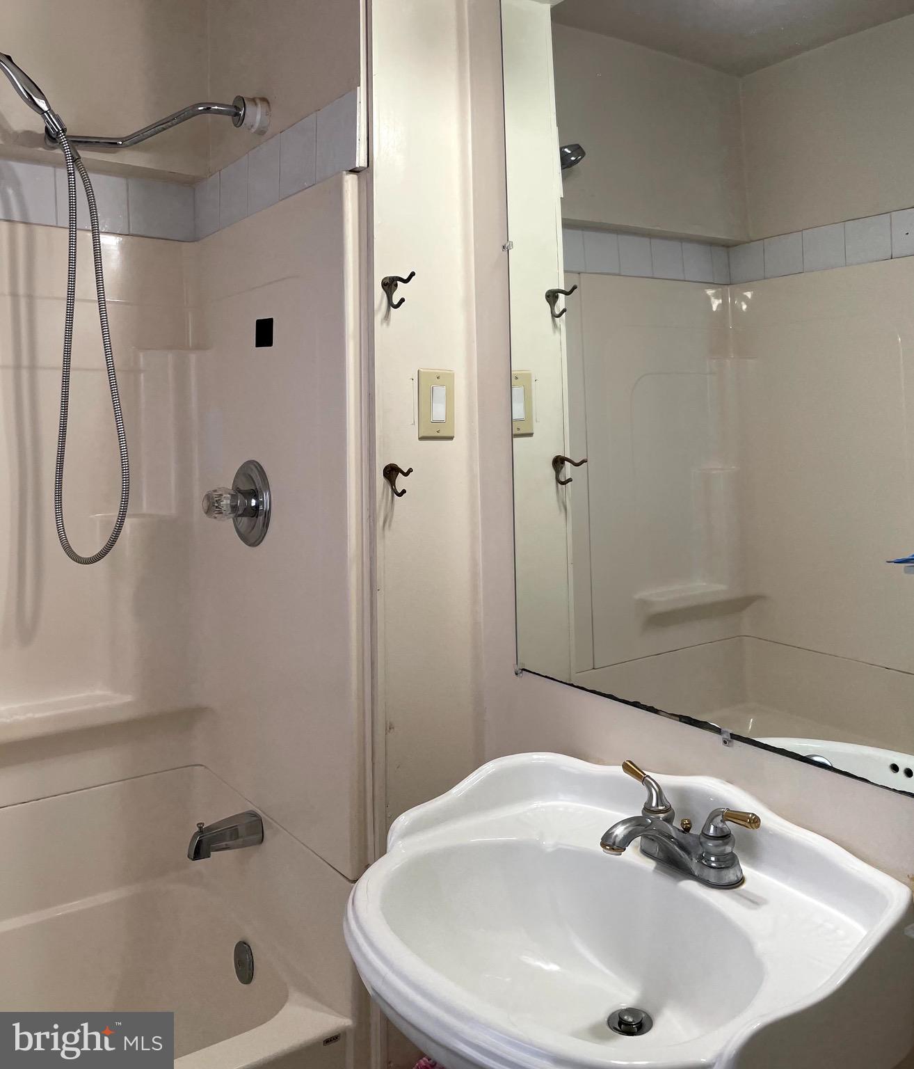 927 Township Line Road Elkins Park, PA 19027 - Photo 19 of 21 Bathroom in Bedroom #1