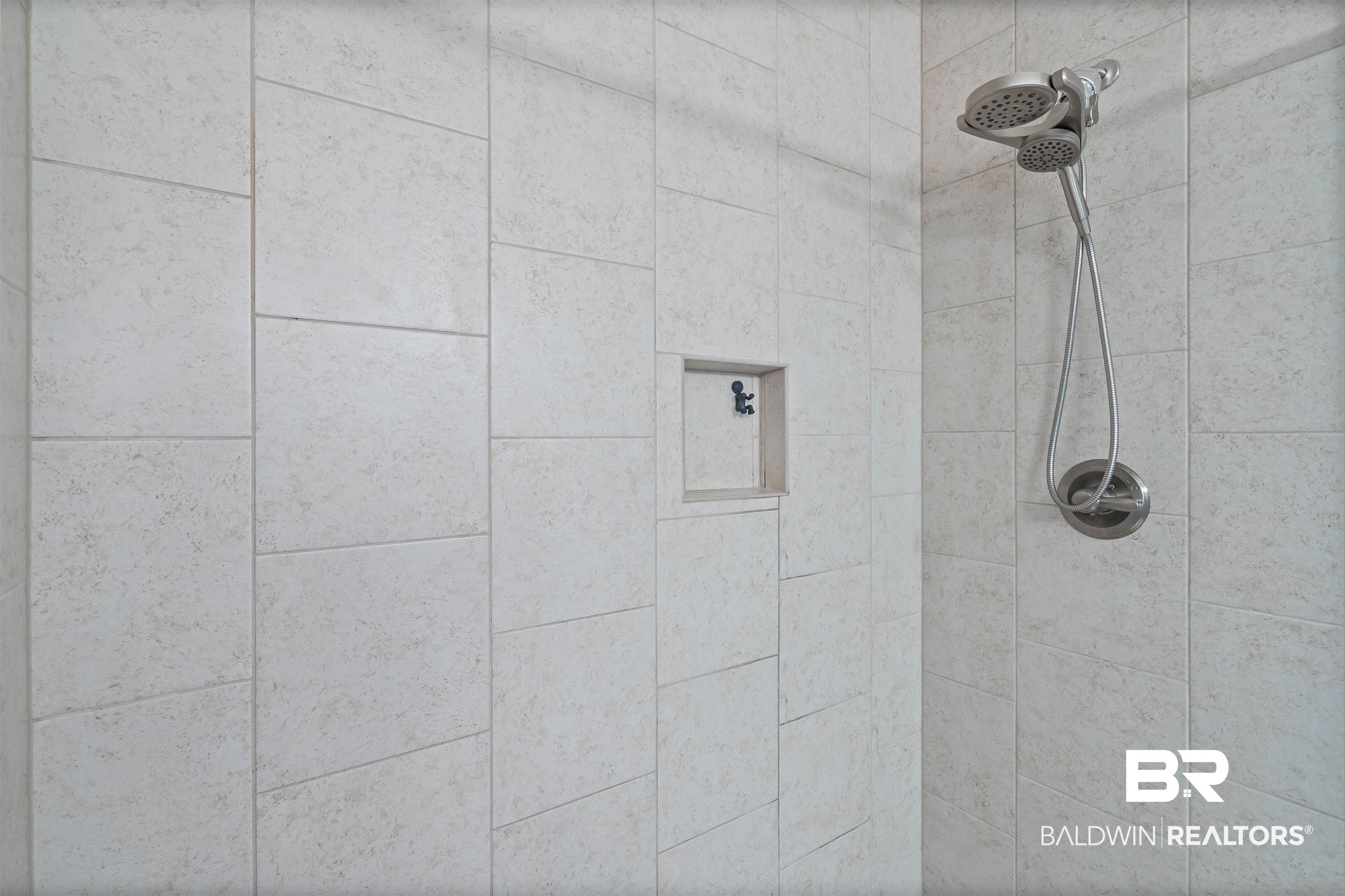 204 Holmes Avenue, Unit 204 Foley, AL 36535 - Photo 15 of 28