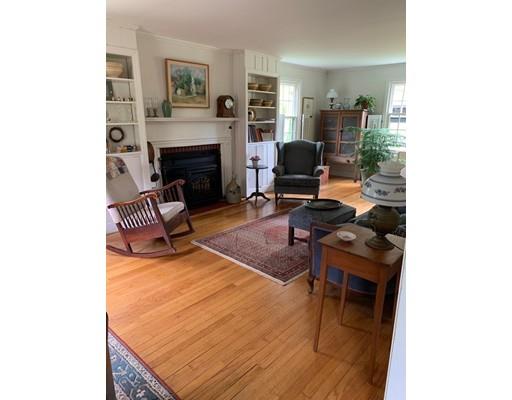 128 State Street Amherst, MA 01002 - Photo 5 of 30 Gallery Image 5