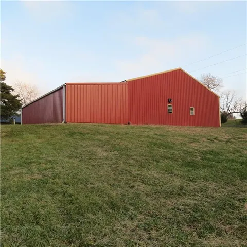 $415,000 | 8019 Northwest Sale Barn Road, Cameron, MO 64429