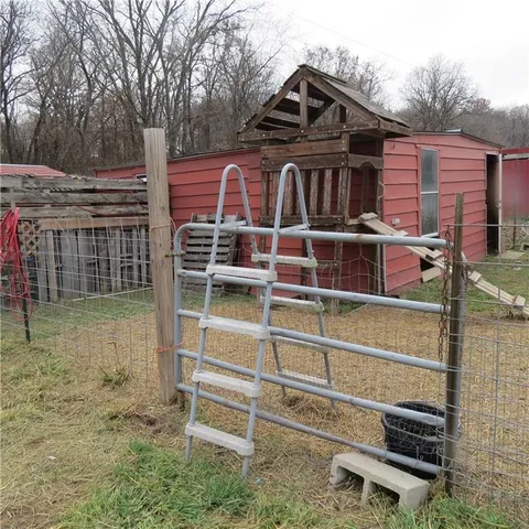 $415,000 | 8019 Northwest Sale Barn Road, Cameron, MO 64429