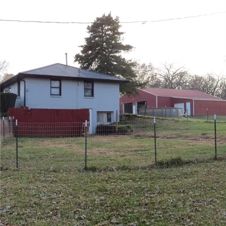 $415,000 | 8019 Northwest Sale Barn Road, Cameron, MO 64429