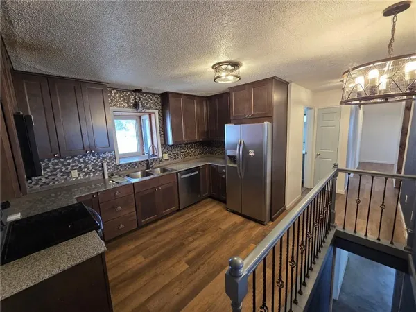 $415,000 | 8019 Northwest Sale Barn Road, Cameron, MO 64429