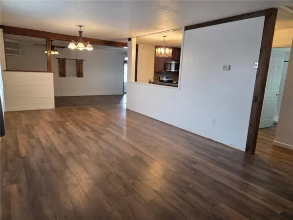$415,000 | 8019 Northwest Sale Barn Road, Cameron, MO 64429
