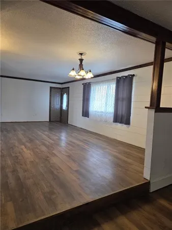 $405,000 | 8019 Northwest Sale Barn Road, Cameron, MO 64429