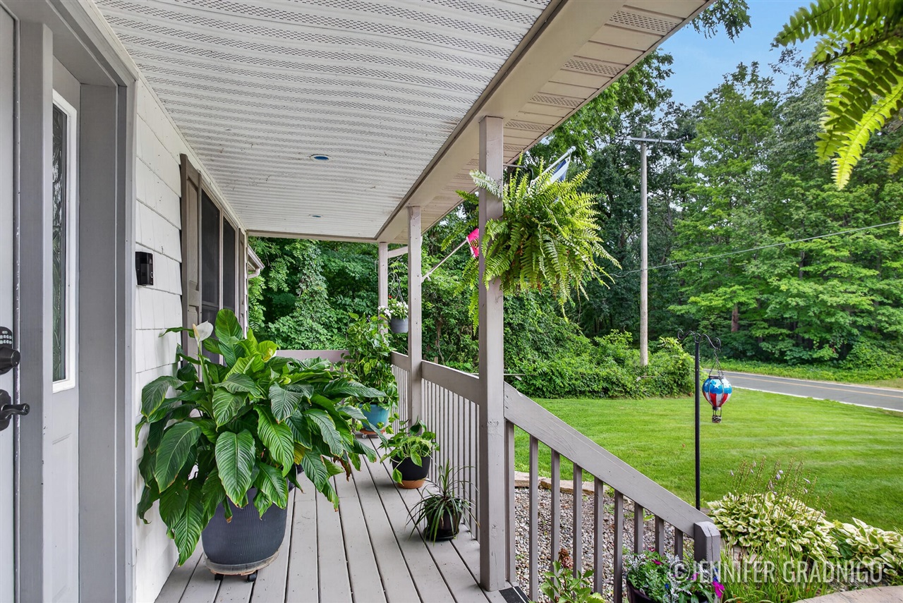 3930 Allegan Dam Road Allegan, MI 49010 - Photo 3 of 33 Gallery Image 3