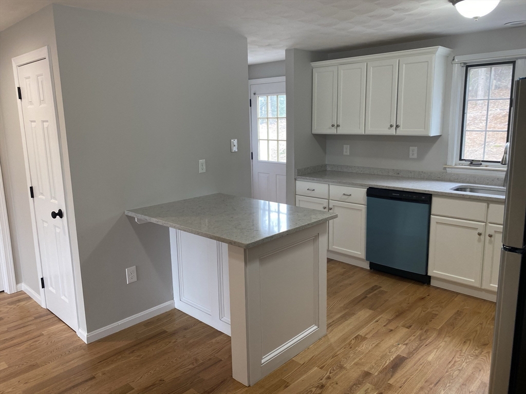 344 Neponset Street, Unit 4 Canton, MA 02021 - Photo 4 of 18 Gallery Image 4