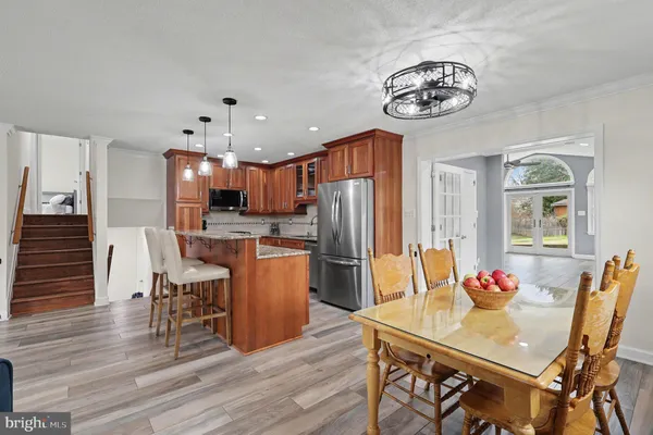 $885,000 | 5633 Inverchapel Road, Springfield, VA 22151