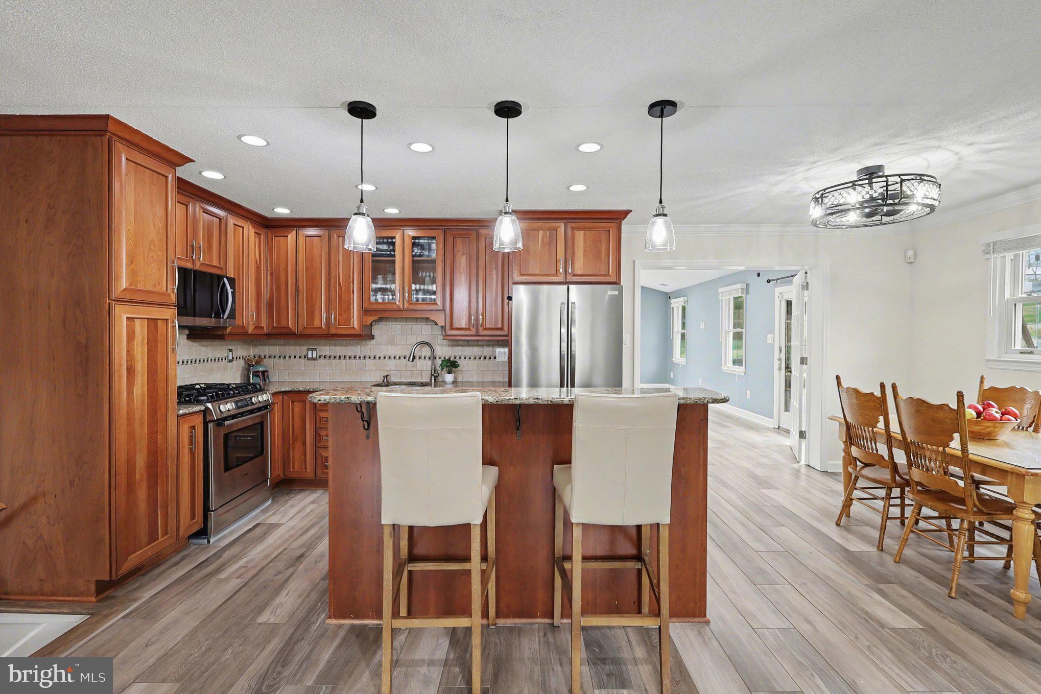 5633 Inverchapel Road Springfield, VA 22151 - Photo 8 of 43