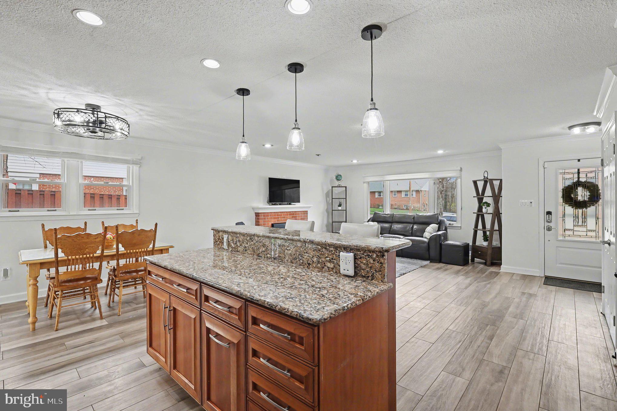 5633 Inverchapel Road Springfield, VA 22151 - Photo 10 of 43