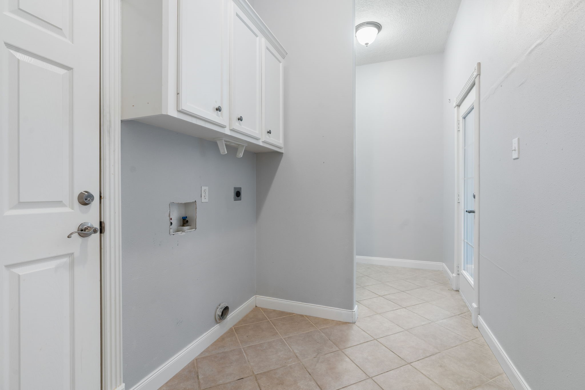 11506 Walden Road Montgomery, TX 77356 - Photo 32 of 50 Laundry area.