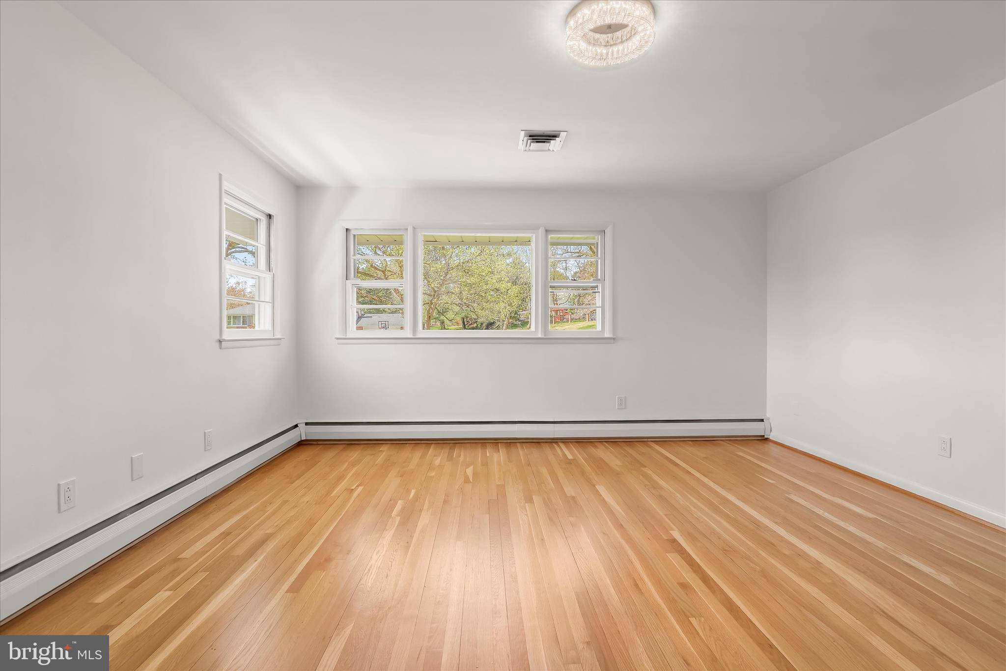 1910 Lyden Road Lutherville-Timonium, MD 21093 - Photo 27 of 51 Primary Bedroom