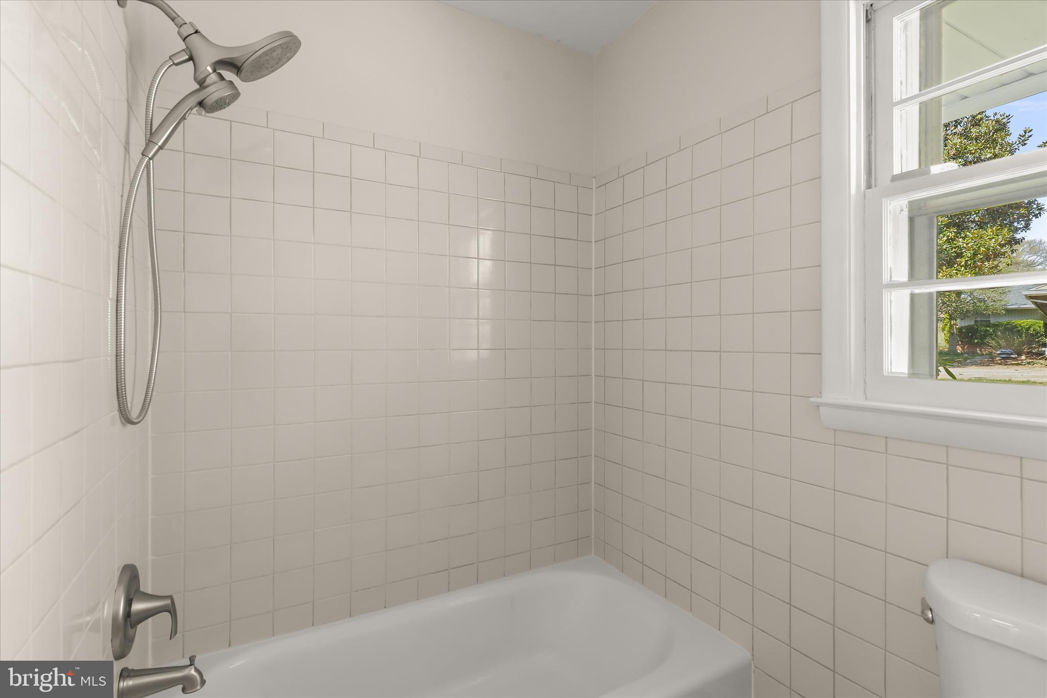 1910 Lyden Road Lutherville-Timonium, MD 21093 - Photo 39 of 51 Hall Bath