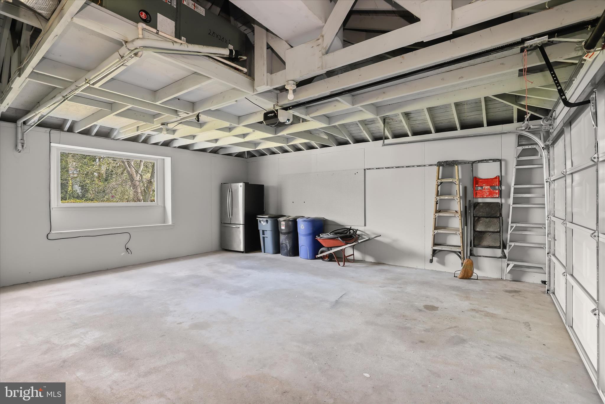 1910 Lyden Road Lutherville-Timonium, MD 21093 - Photo 40 of 51 2-Car Front Load Garage