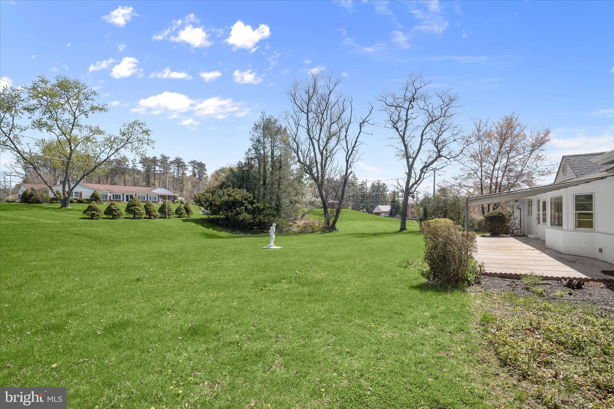 1910 Lyden Road Lutherville-Timonium, MD 21093 - Photo 41 of 51 Rear Lawn