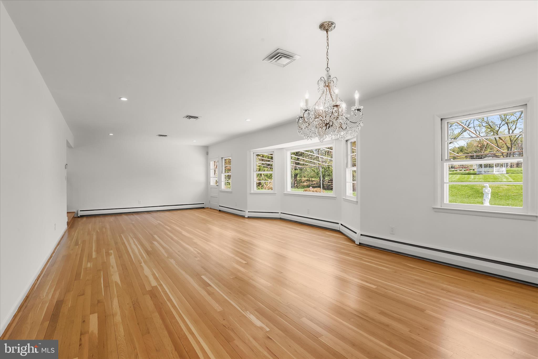 1910 Lyden Road Lutherville-Timonium, MD 21093 - Photo 10 of 51 Dining to Living & Access Door to Patio