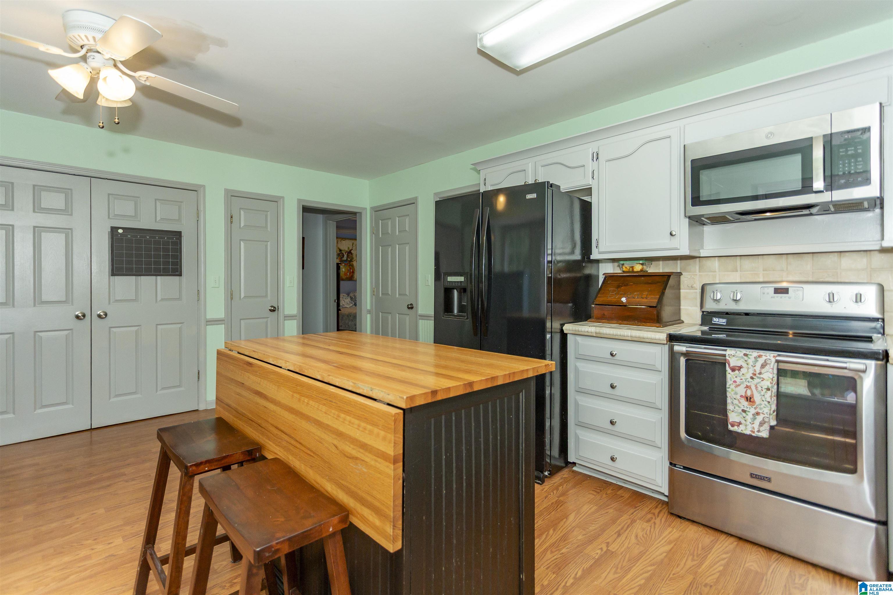 240 Greenfield Lane Alabaster, AL 35007 - Photo 23 of 59