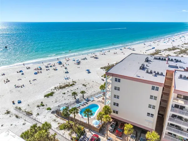$850,000 | 13000 Gulf Boulevard, Unit 109, Madeira Beach, FL 33708