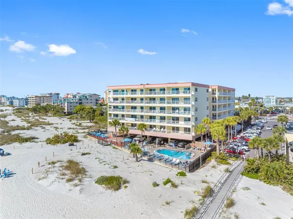 $850,000 | 13000 Gulf Boulevard, Unit 109, Madeira Beach, FL 33708