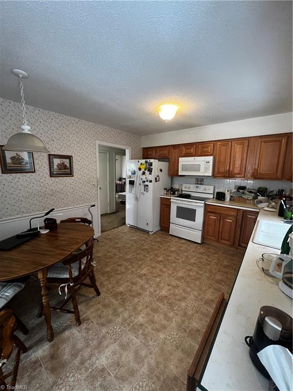 578 Lawrence Ridge Road Lewisville, NC 27023 - Photo 12 of 22 Kitchen