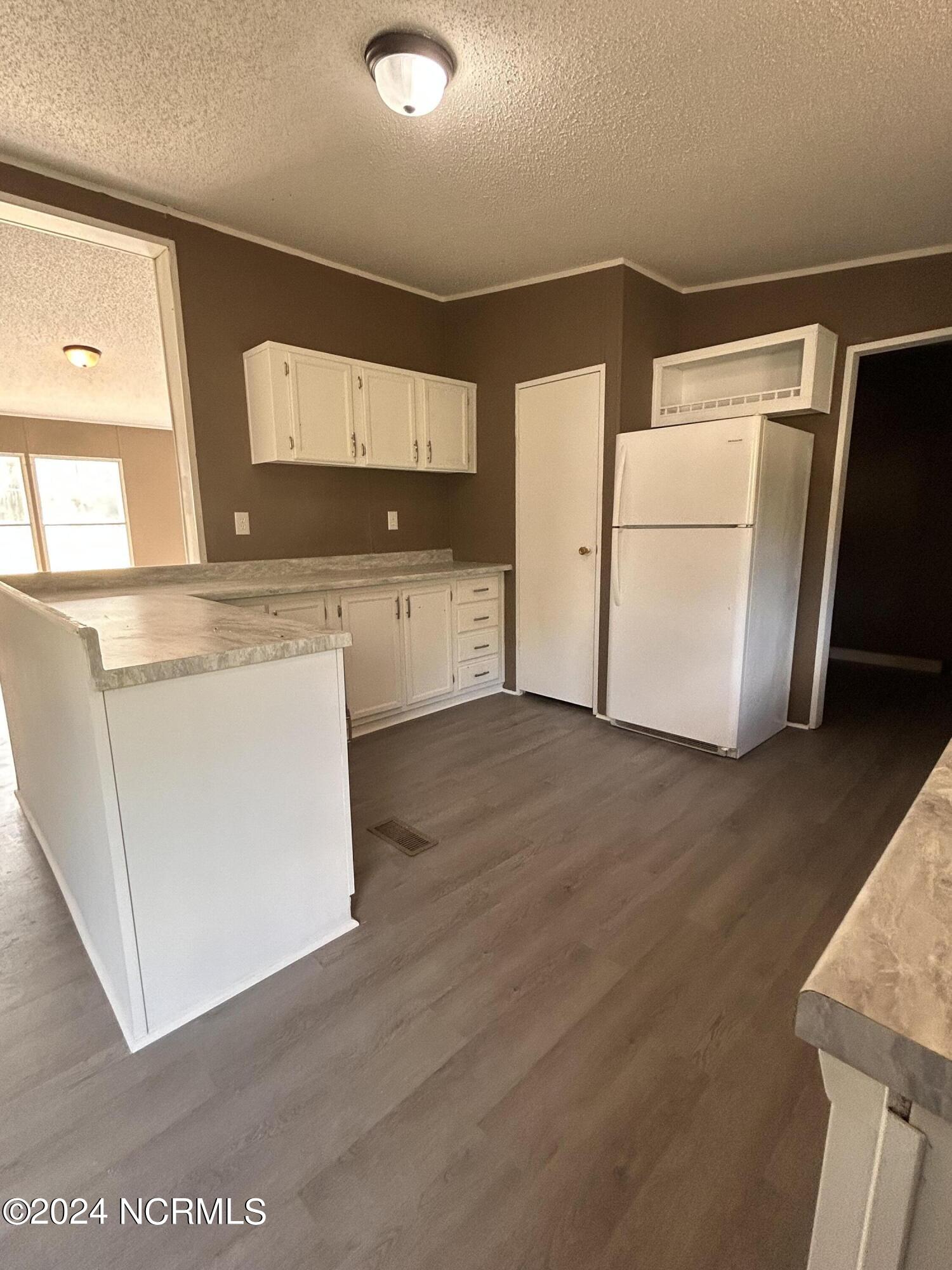 148 Broadleaf Drive Hamlet, NC 28345 - Photo 2 of 38 IMG_5378