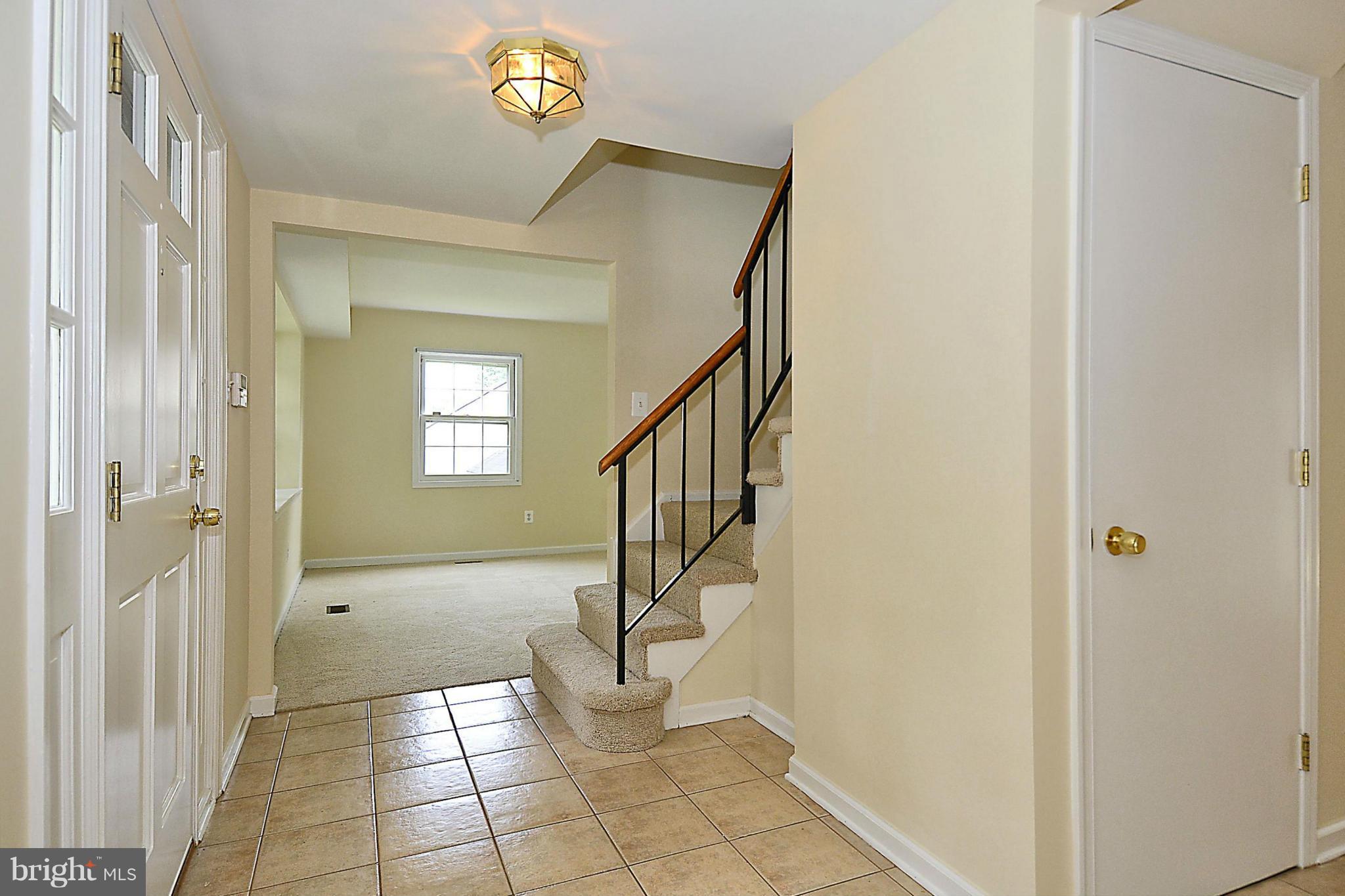 2816 Bel Pre Road Silver Spring, MD 20906 - Photo 3 of 28 Foyer