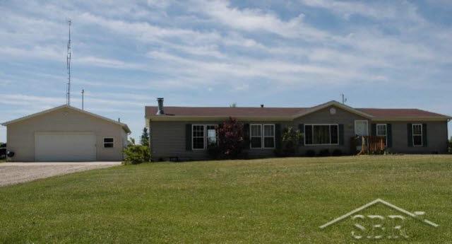 2380 East Sloan Road Birch Run, MI 48415 - Photo 4 of 14 20067137-3.JPG