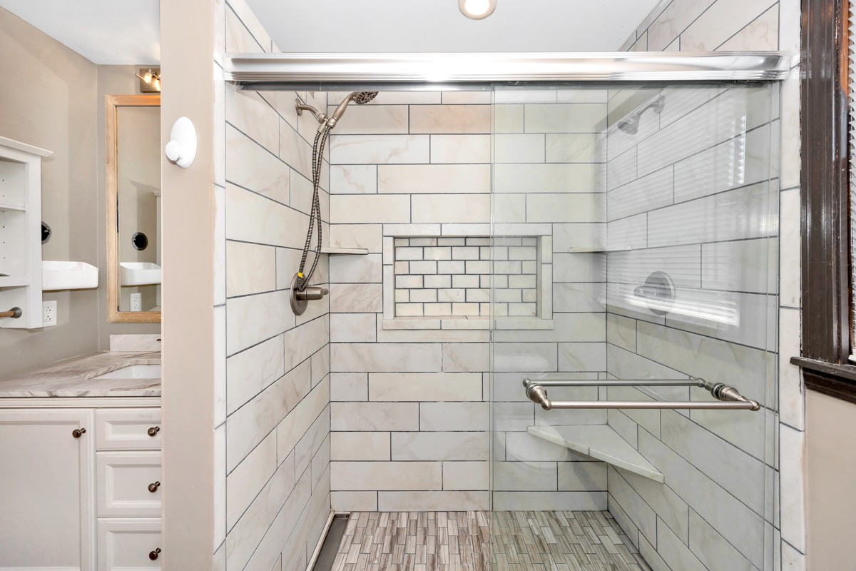 1969 Bobo Section Road Hazel Green, AL 35750 - Photo 24 of 47 a bathroom with a shower