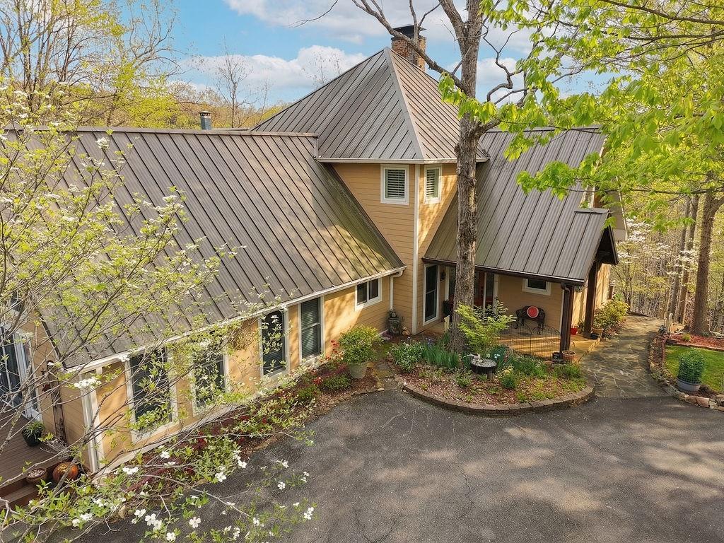 120 Bear Den Road Dahlonega, GA 30533 - Photo 4 of 67