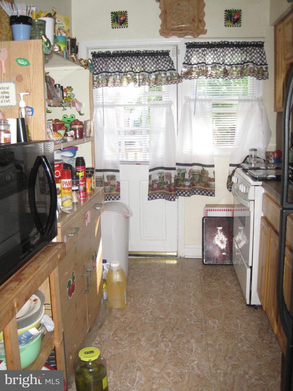 1905 Swansea Road Baltimore, MD 21239 - Photo 6 of 13 Kitchen