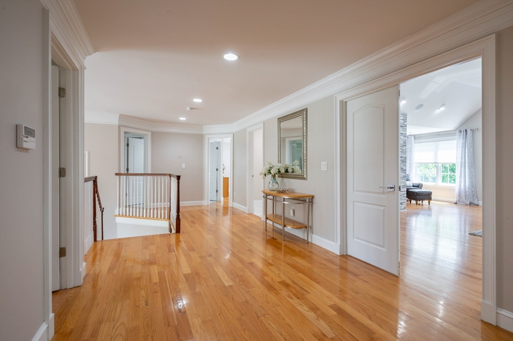 24 Tanglewood Drive Nashua, NH 03062 - Photo 16 of 41