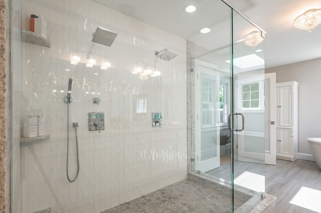 24 Tanglewood Drive Nashua, NH 03062 - Photo 23 of 41