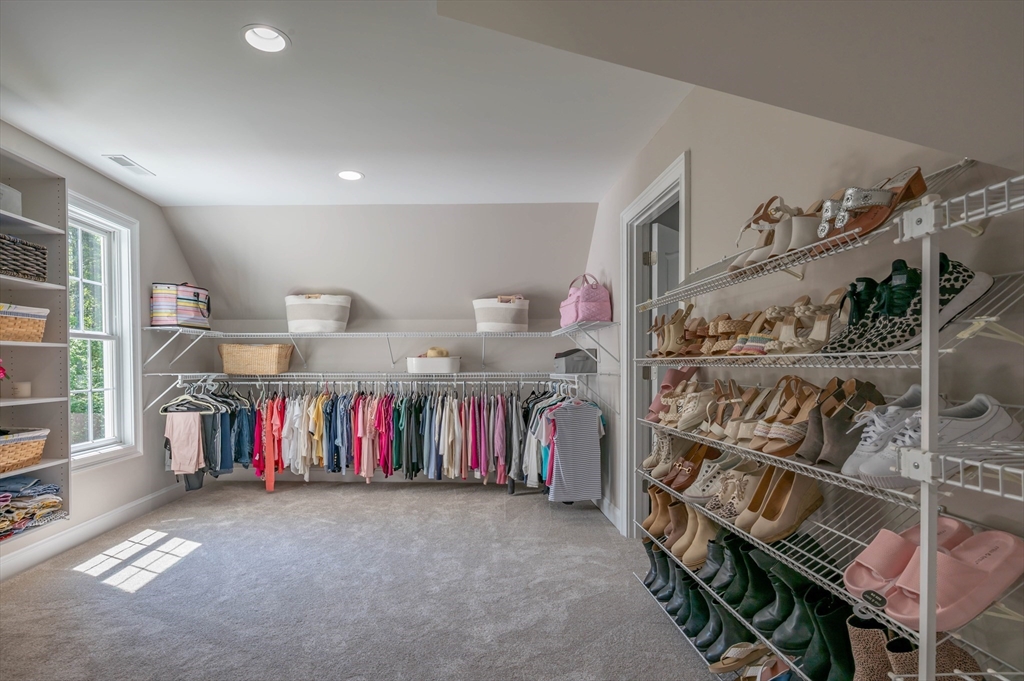 24 Tanglewood Drive Nashua, NH 03062 - Photo 24 of 41