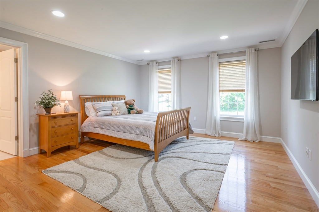 24 Tanglewood Drive Nashua, NH 03062 - Photo 27 of 41