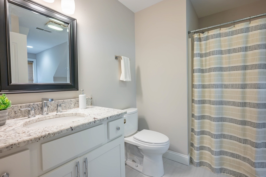 24 Tanglewood Drive Nashua, NH 03062 - Photo 28 of 41