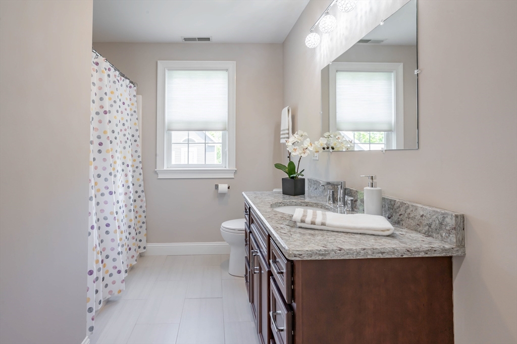 24 Tanglewood Drive Nashua, NH 03062 - Photo 30 of 41