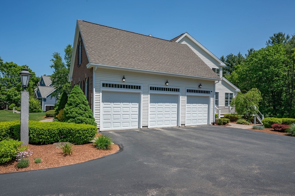 24 Tanglewood Drive Nashua, NH 03062 - Photo 40 of 41