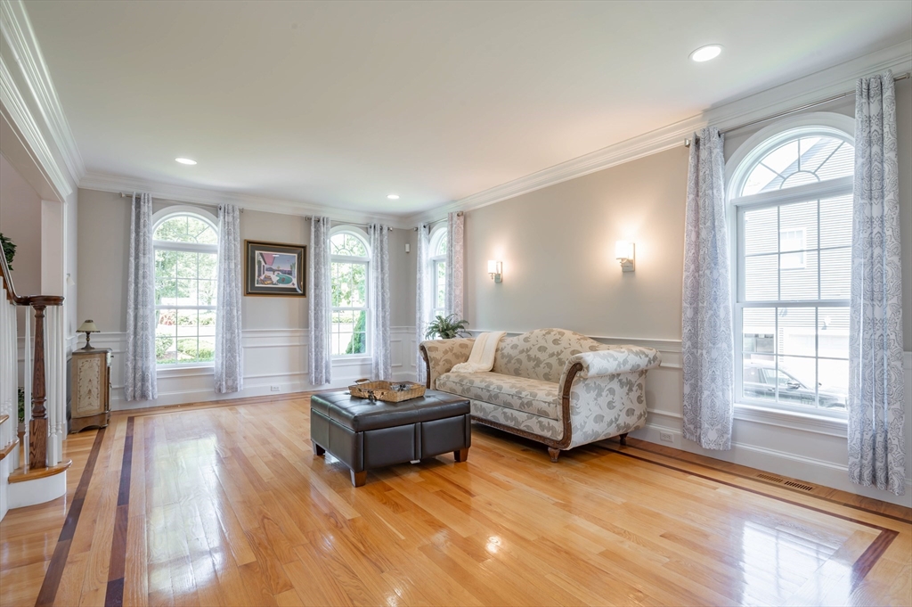 24 Tanglewood Drive Nashua, NH 03062 - Photo 7 of 41