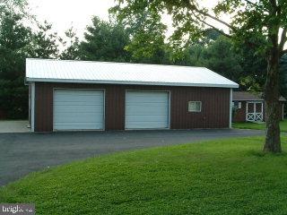 58 Graybill Road Leola, PA 17540 - Photo 2 of 2 Gallery Image 2
