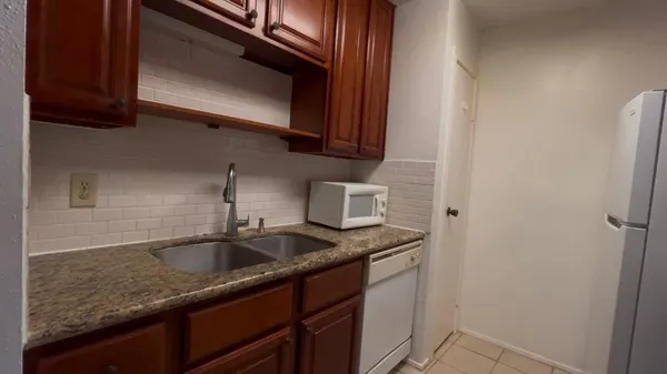 $1,400 | 7900 North Stadium Drive, Unit 84, Houston, TX 77030