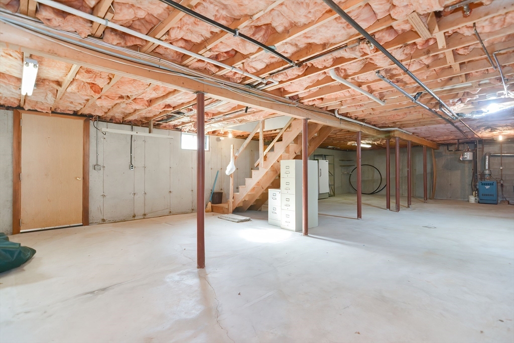 59 Breckenridge Road Tewksbury, MA 01876 - Photo 40 of 42 a view of an empty room