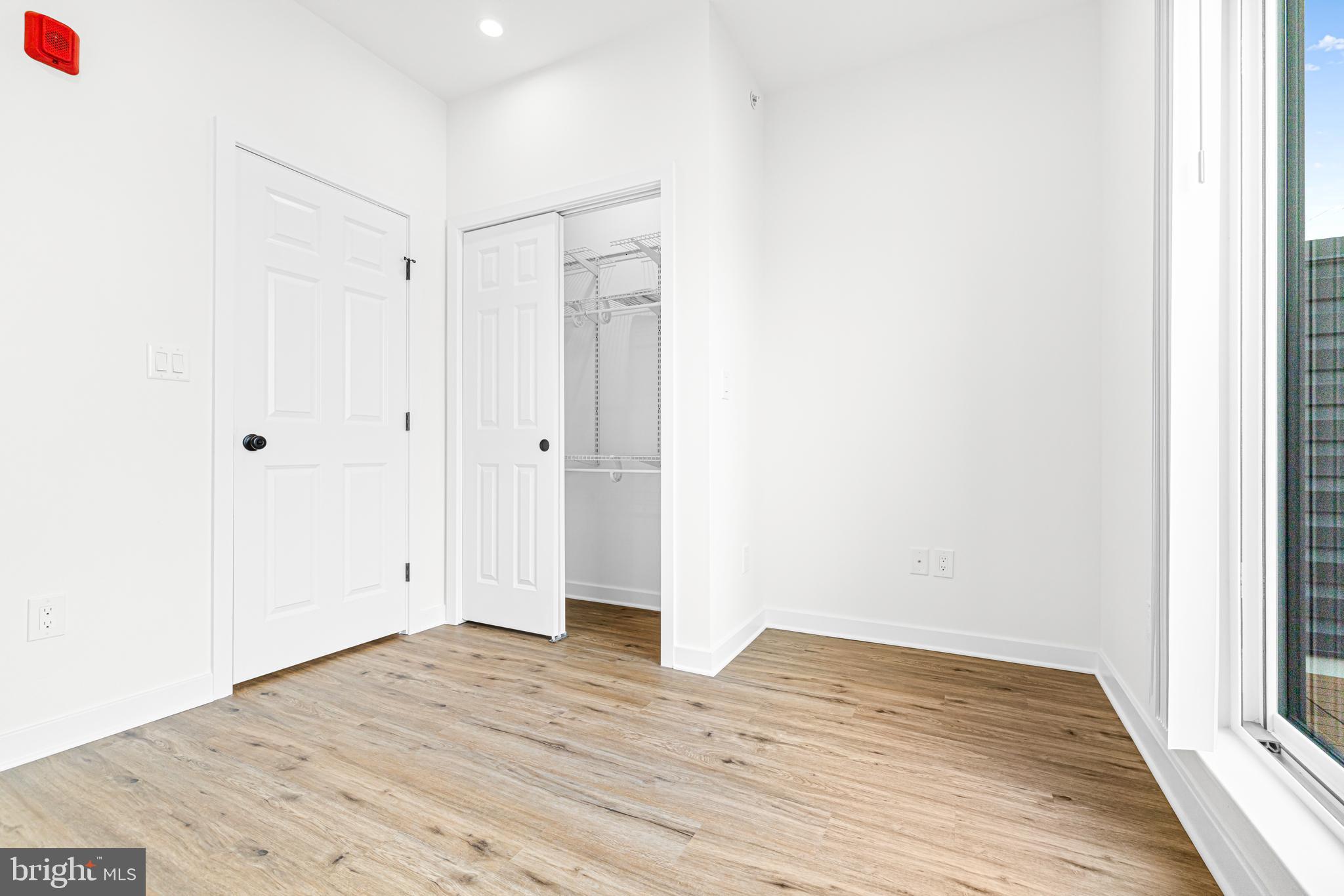 2350 Moore Street Philadelphia, PA 19145 - Photo 16 of 20