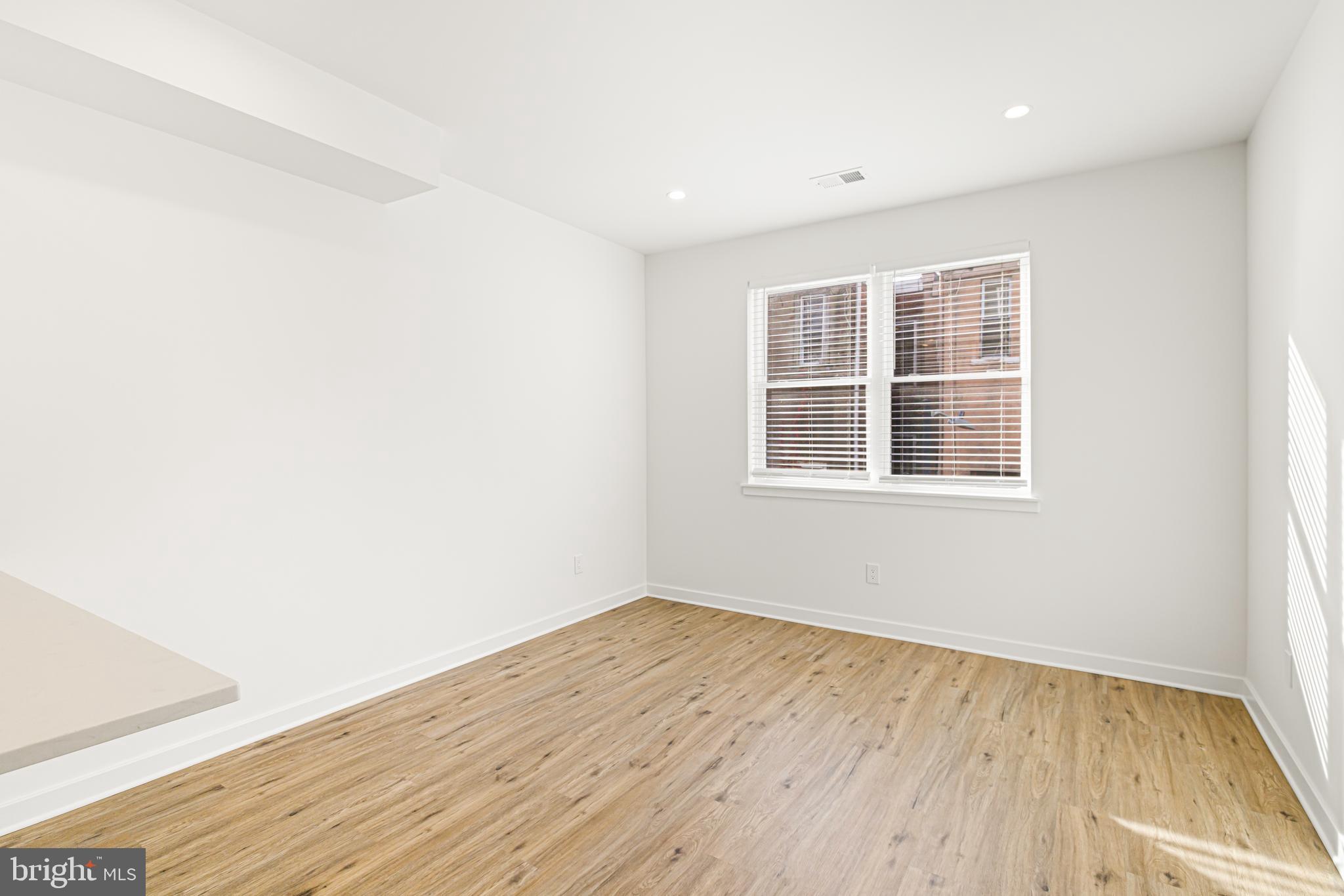 2350 Moore Street Philadelphia, PA 19145 - Photo 5 of 20