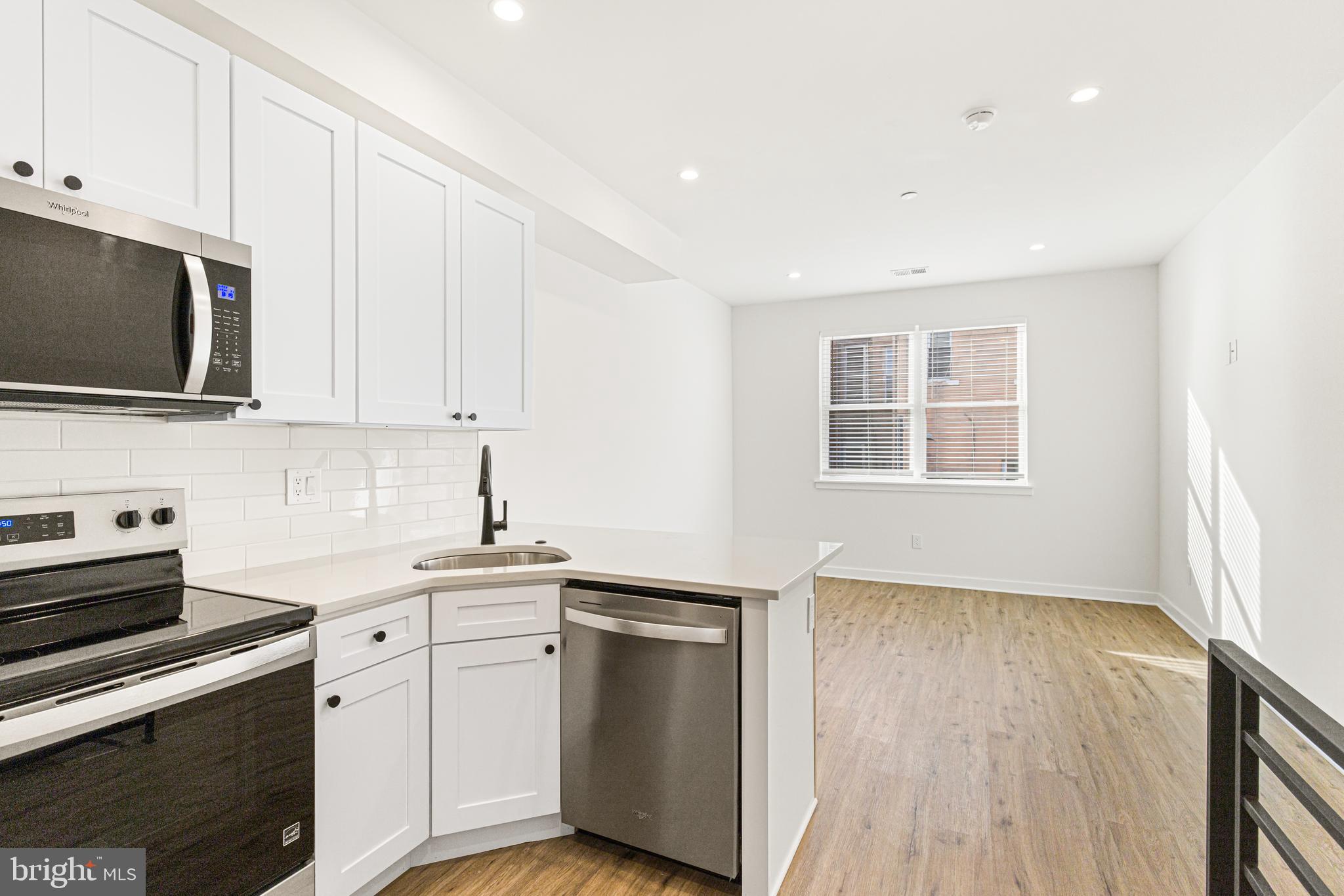 2350 Moore Street Philadelphia, PA 19145 - Photo 7 of 20