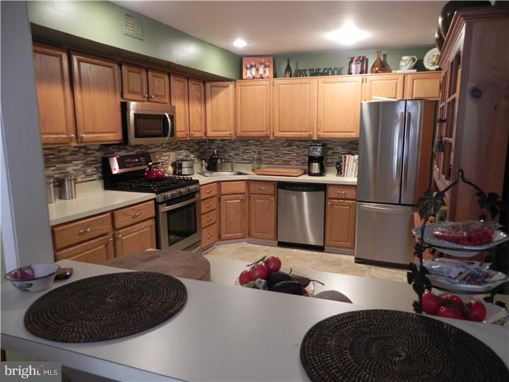 36 Main Street Chesterbrook, PA 19087 - Photo 7 of 25 Kitchen