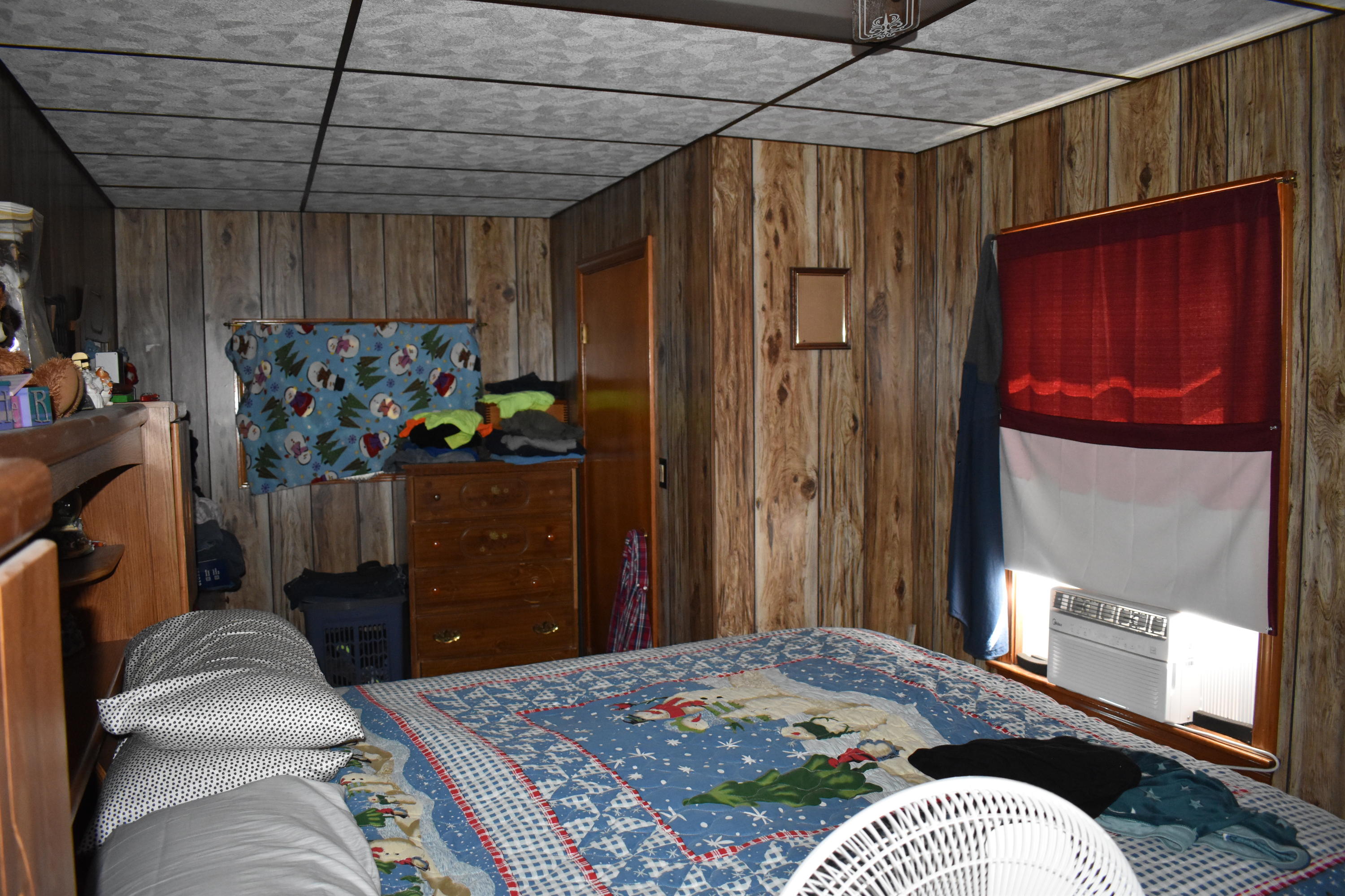 18 Perry Street Lincoln, ME 04457 - Photo 11 of 14 DSC_0143